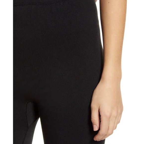 NWT Hue Women s Play Reversible French Terry Capri Black Medium/Large - Picture 6 of 7